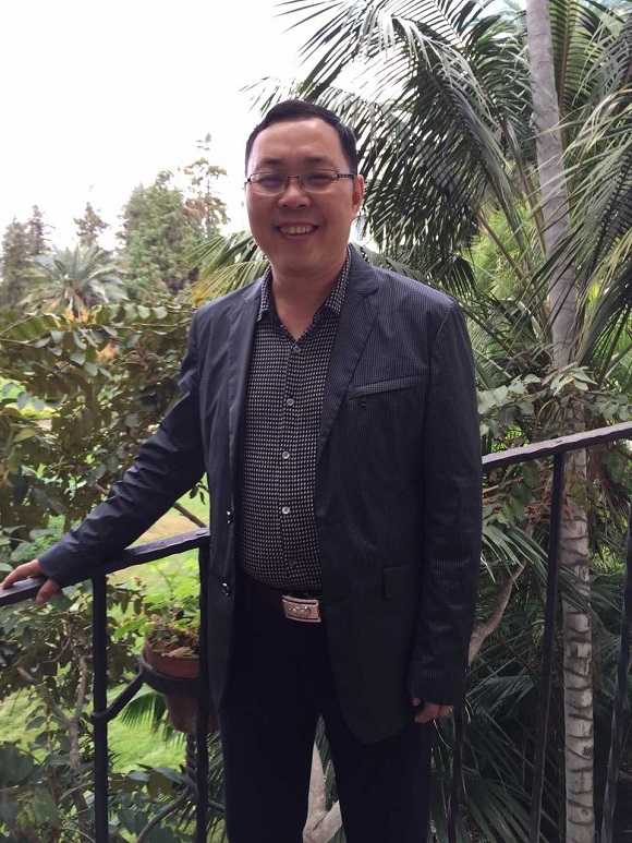 長沙清潔,長沙清潔服務,長沙專業(yè)清潔,長沙清潔公司,湖南專業(yè)清潔,長沙保潔公司,長沙專業(yè)保潔,長沙物業(yè)保潔