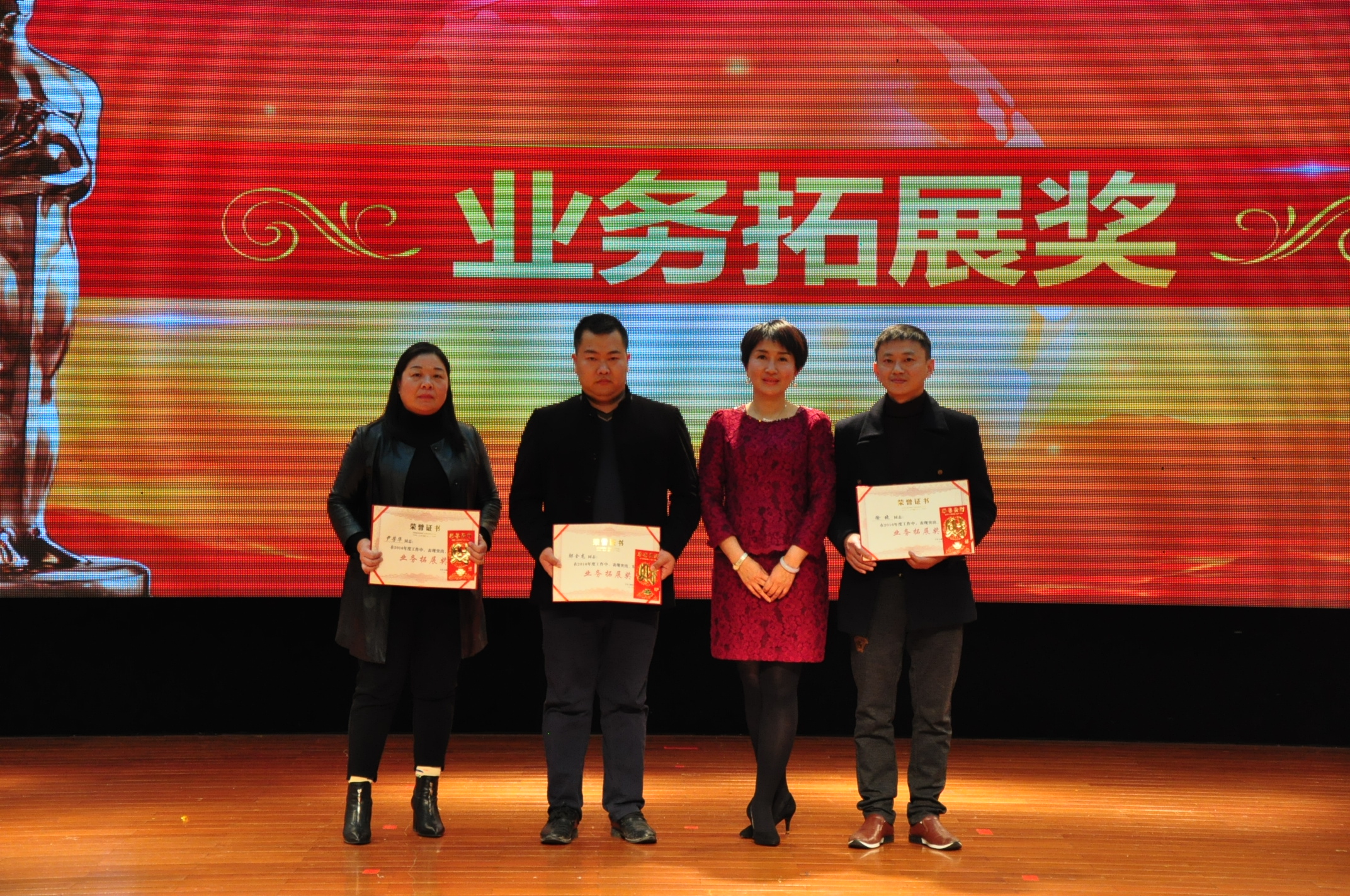 長沙清潔,長沙清潔服務,長沙專業清潔,長沙清潔公司,湖南專業清潔,長沙保潔公司,長沙專業保潔,長沙物業保潔