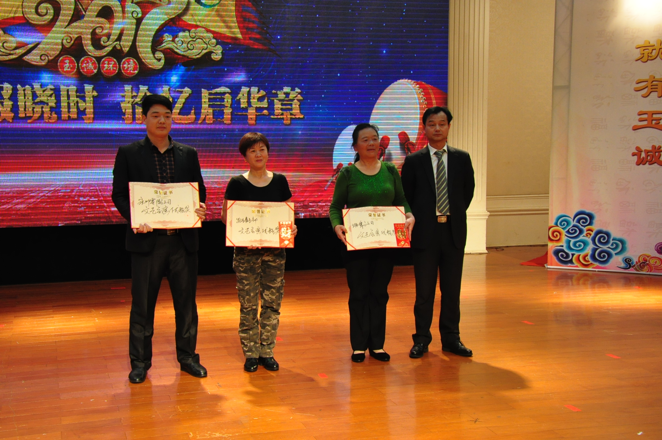 長沙清潔,長沙清潔服務,長沙專業清潔,長沙清潔公司,湖南專業清潔,長沙保潔公司,長沙專業保潔,長沙物業保潔